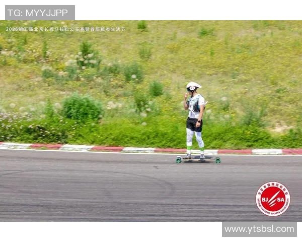 成都滑板队在马拉松大满贯中的节奏表现分析与点评